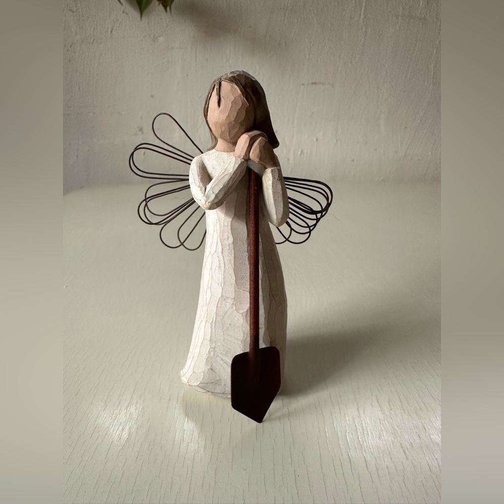 Willow Tree "Angel of the Garden" Demdaco 2002 Susan Lordi Vintage